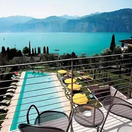 Отель Internazionale Мальчезине